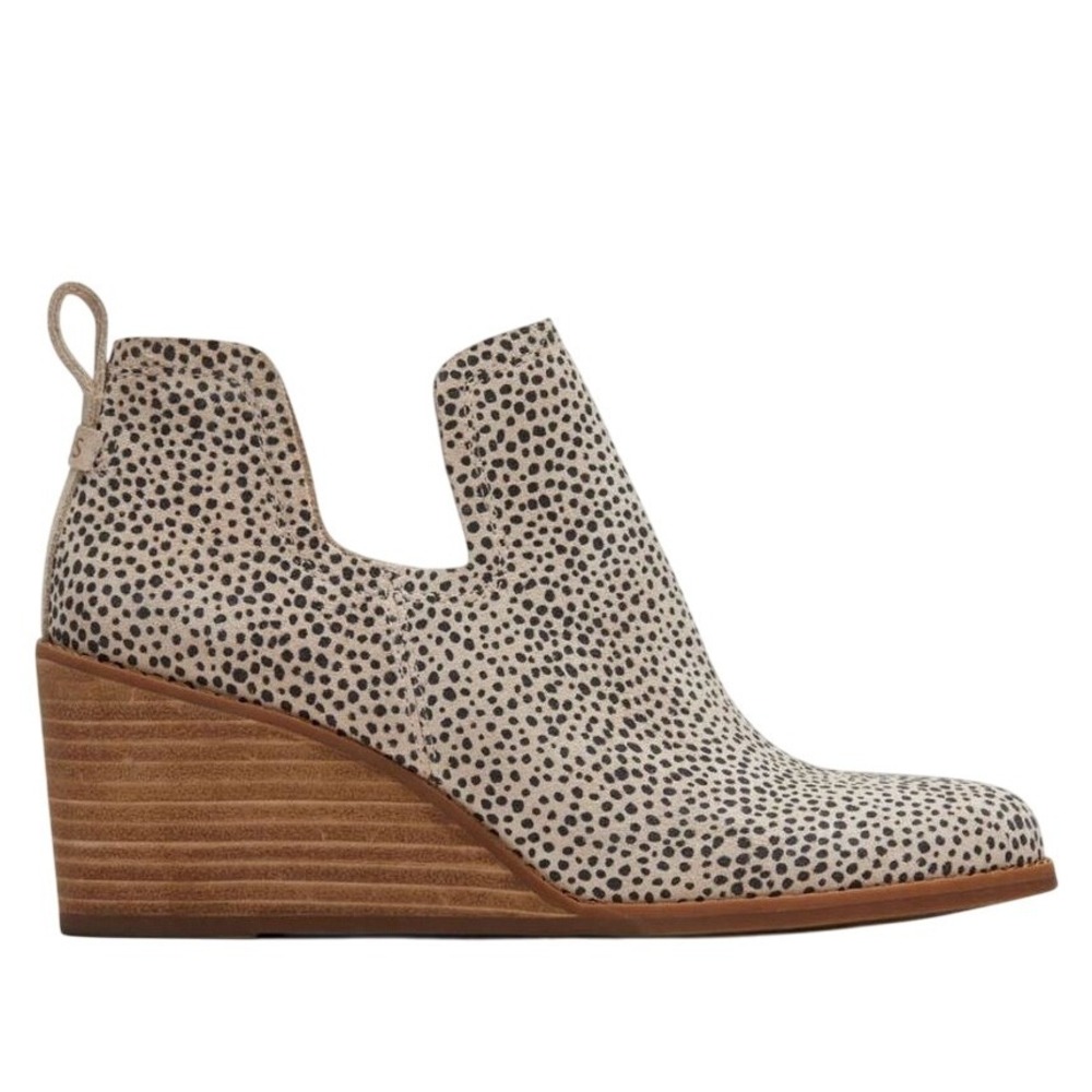 TOM'S Kallie Wedge Bootie Macademia Leopard‎ Print Shoes 2.5" Heels SIZE 7 EUC